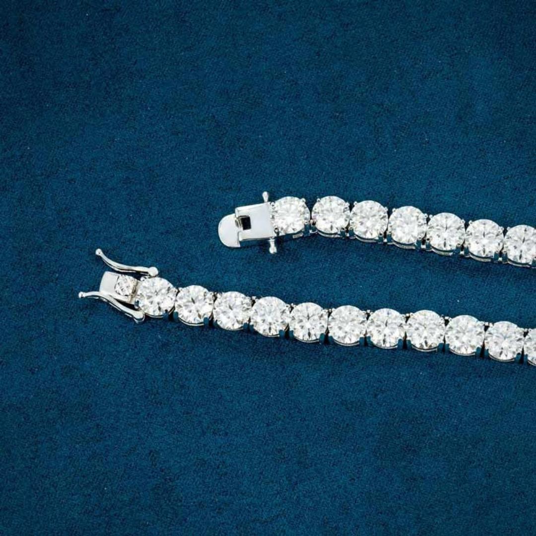 Round Moissanite Tennis Necklace in 14K White Gold Clasp View