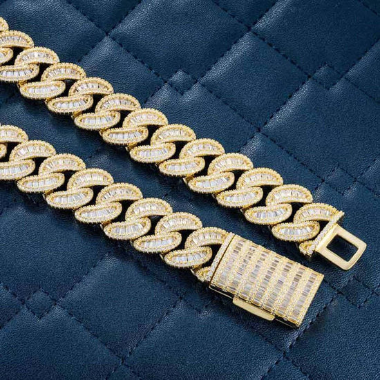 Round and Cushion Moissanite Cuban Link Necklace in 14K Yellow Gold Clasp View
