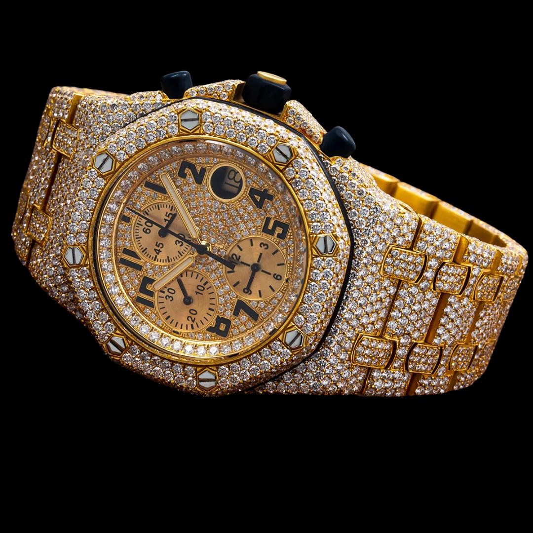 VVS Clarity Moissanite AP Watch Close Up Front View